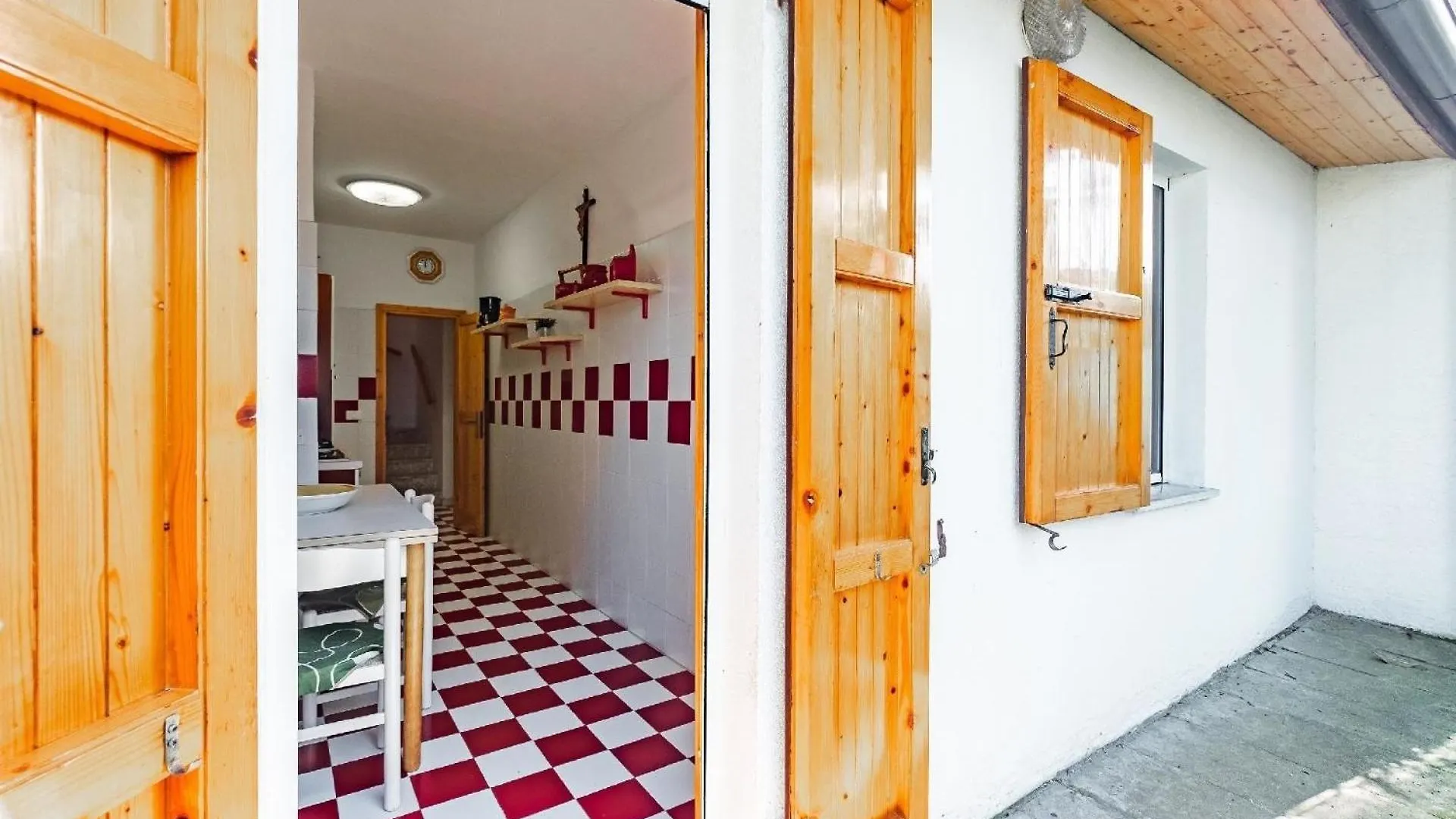 Ferienhaus In Lido Delle Nazioni Mit Grossem Garten Holiday home