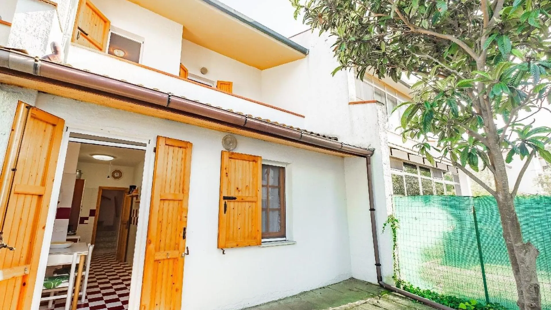 Prázdninový dům Ferienhaus In Lido Delle Nazioni Mit Grossem Garten
